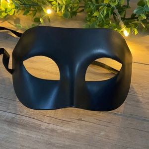 Male Masquerade Mask